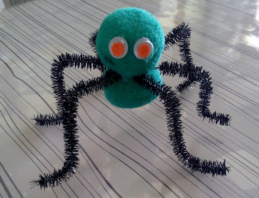 Tüylü Tel ile Sevimli Örümcek Yapımı – Okul Öncesi