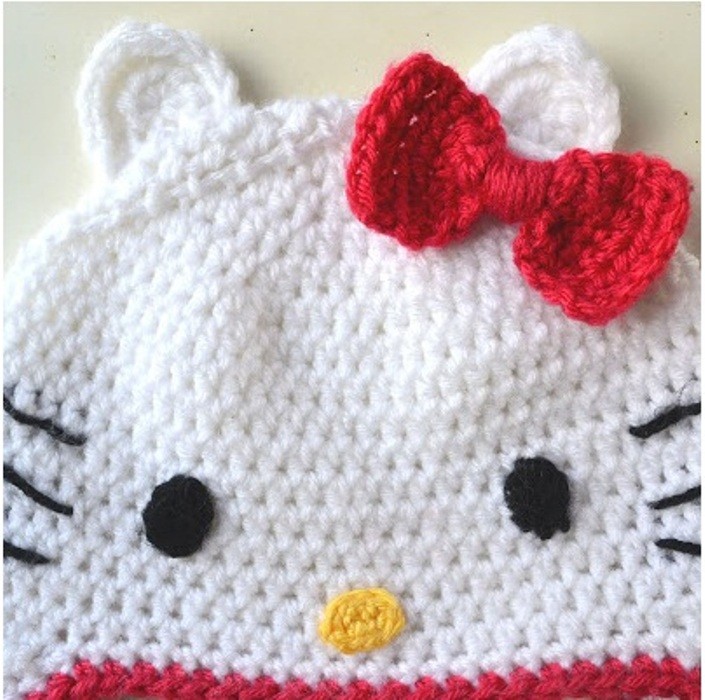 Hello Kitty Şapka Göz ve Burun Yapılışı