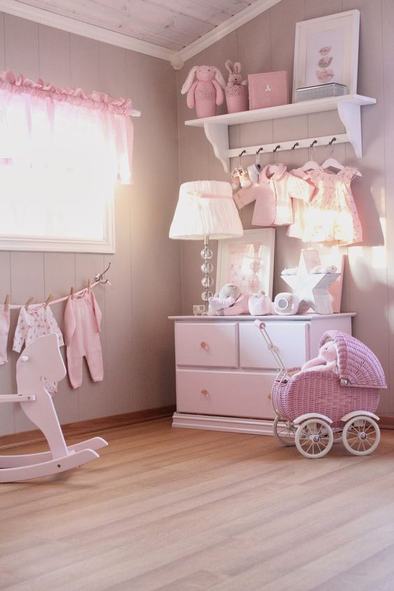 Bebek Odası Nasıl Düzenlenmeli